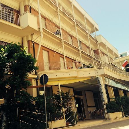 Hotel Lazzarini Bellaria-Igea Marina Eksteriør bilde