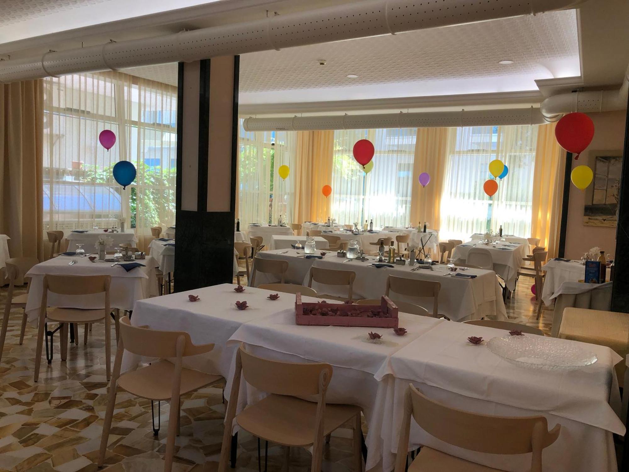 Hotel Lazzarini Bellaria-Igea Marina Eksteriør bilde