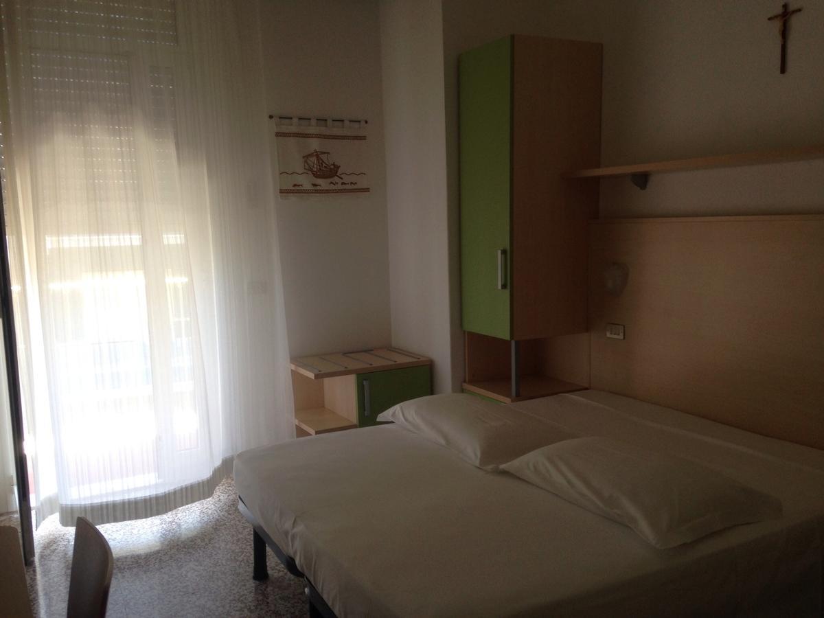 Hotel Lazzarini Bellaria-Igea Marina Eksteriør bilde